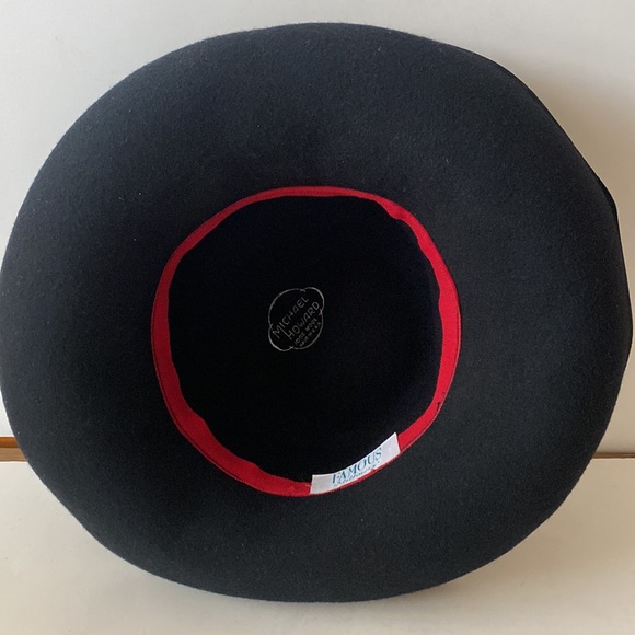 Michael Howard
Black Grosgrain Ribbon Rolled Rim Felted Wool Hat - Picture 10 of 10